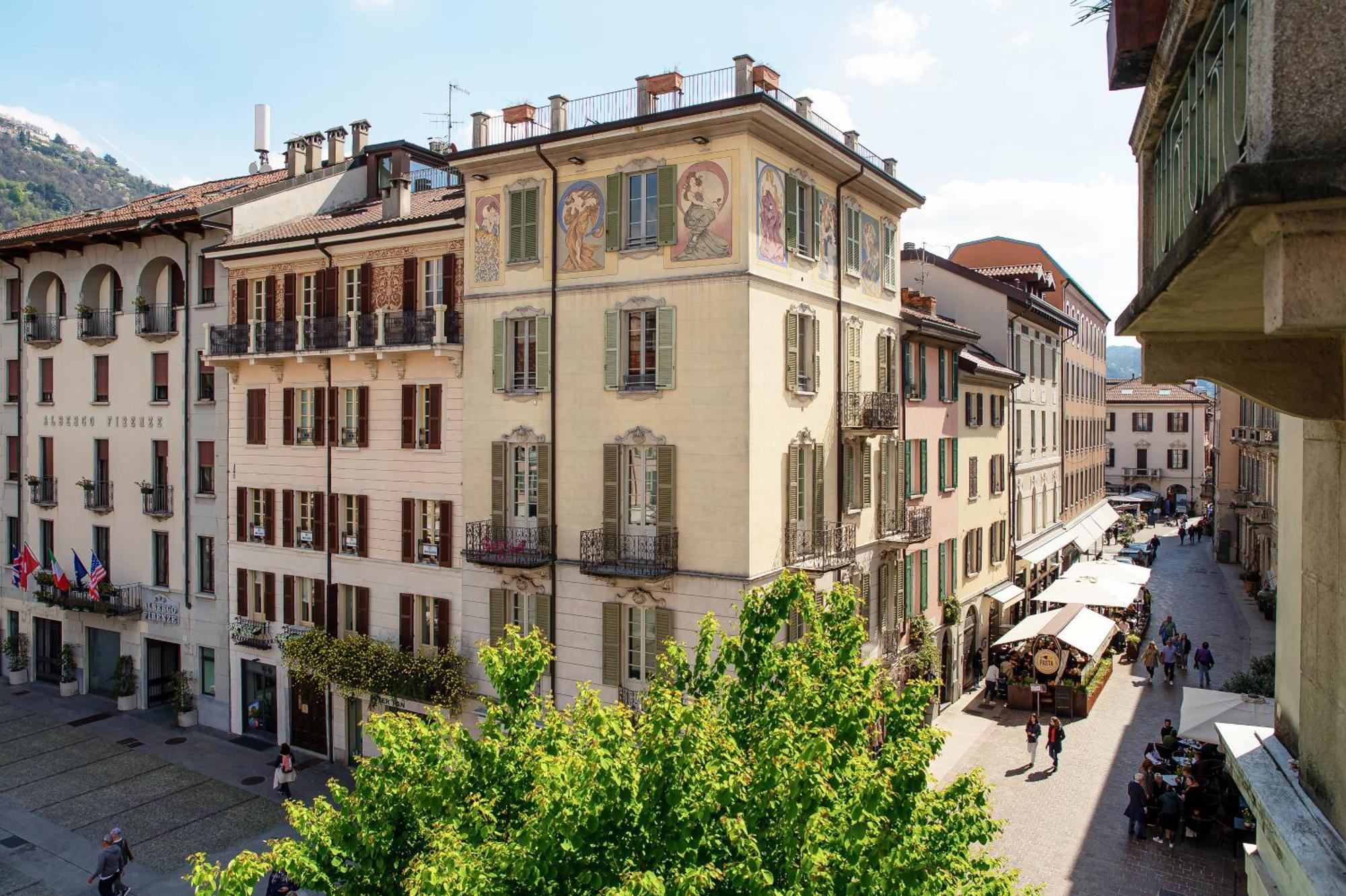 Fitzgerald Building - The House Of Travelers Appartement Como Buitenkant foto